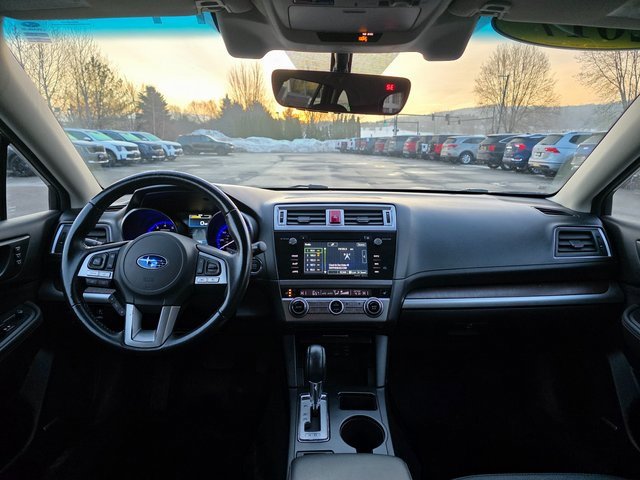 Used 2017 Subaru Outback 2.5i Limited image 19