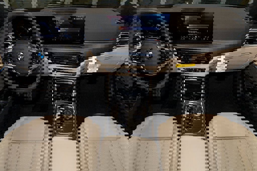 Used 2026 BMW 330i xDrive 330i xDrive w/ Premium Package image 38