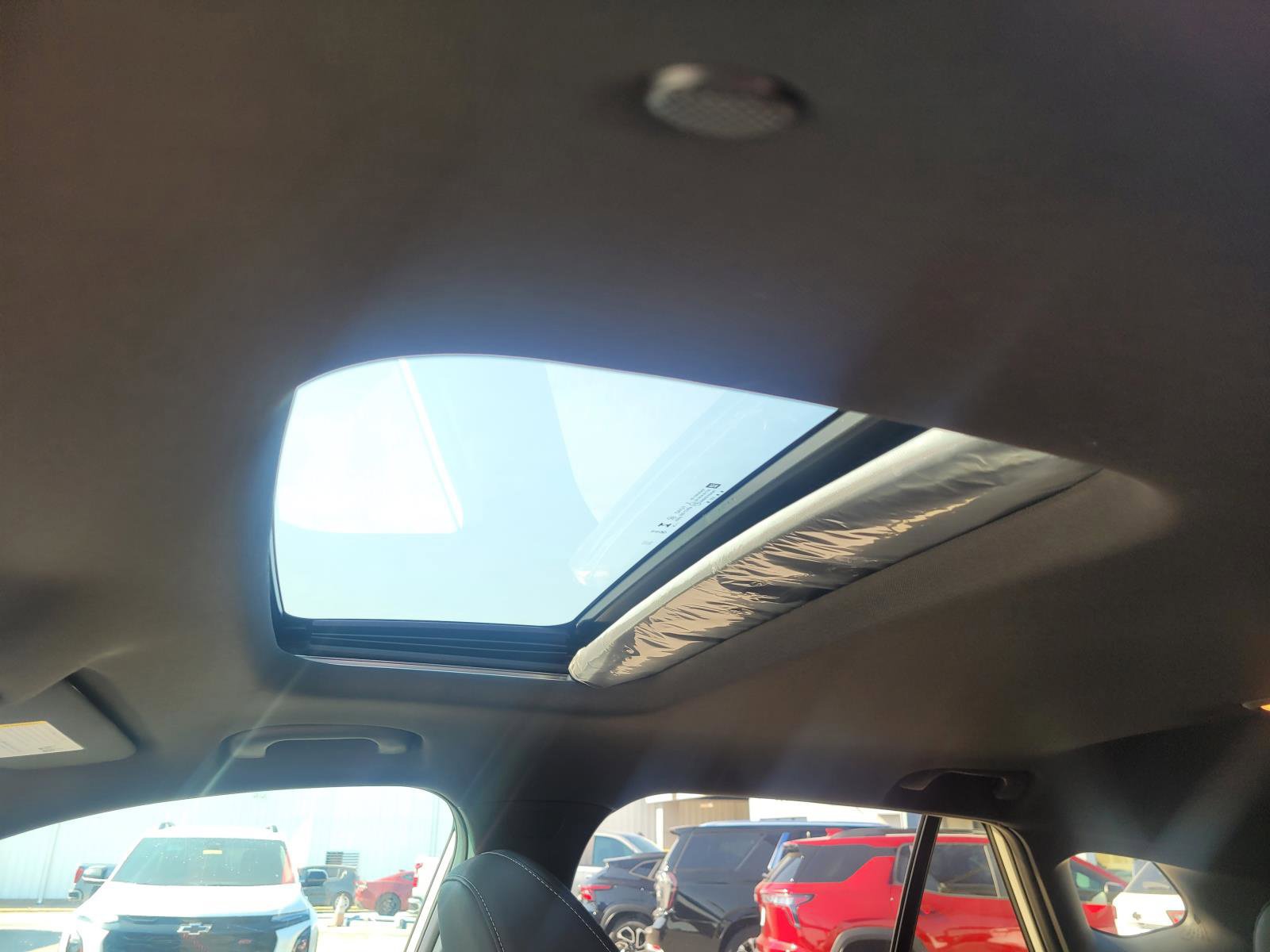 New 2026 Chevrolet Trax RS w/ Sunroof Package FWD image 13