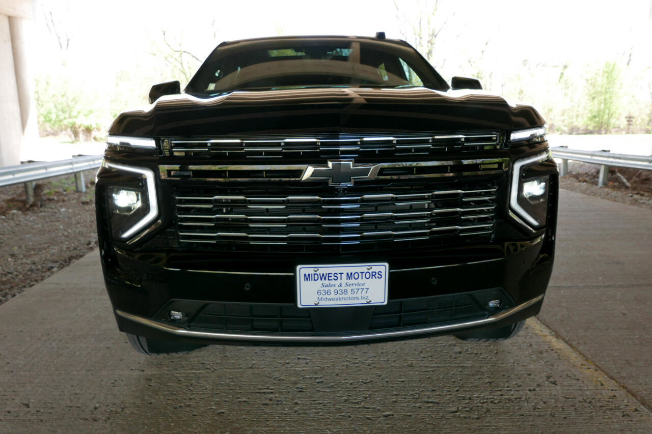 Used 2025 Chevrolet Suburban High Country image 49
