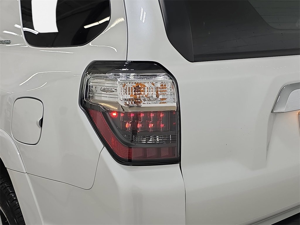 Used 2024 Toyota 4Runner Limited image 34