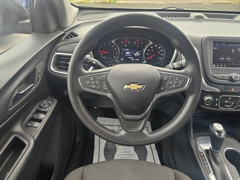 Used 2020 Chevrolet Equinox LT FWD image 30