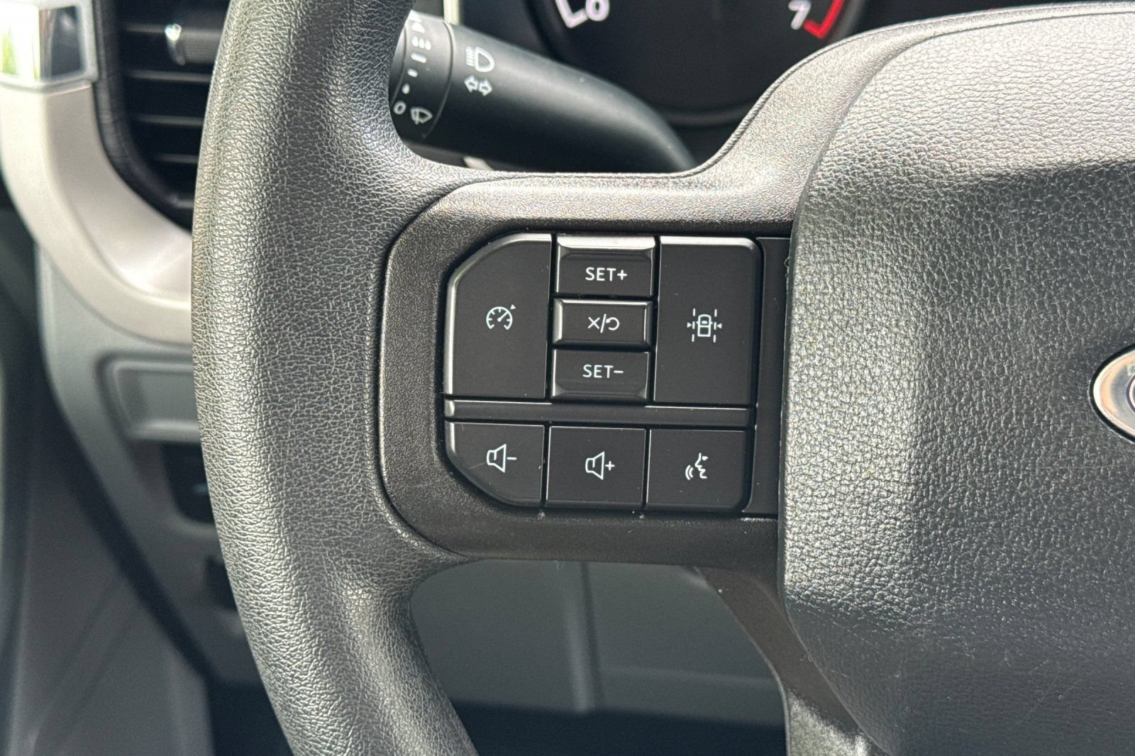 Used 2023 Ford F150 XLT AWD/4WD image 35
