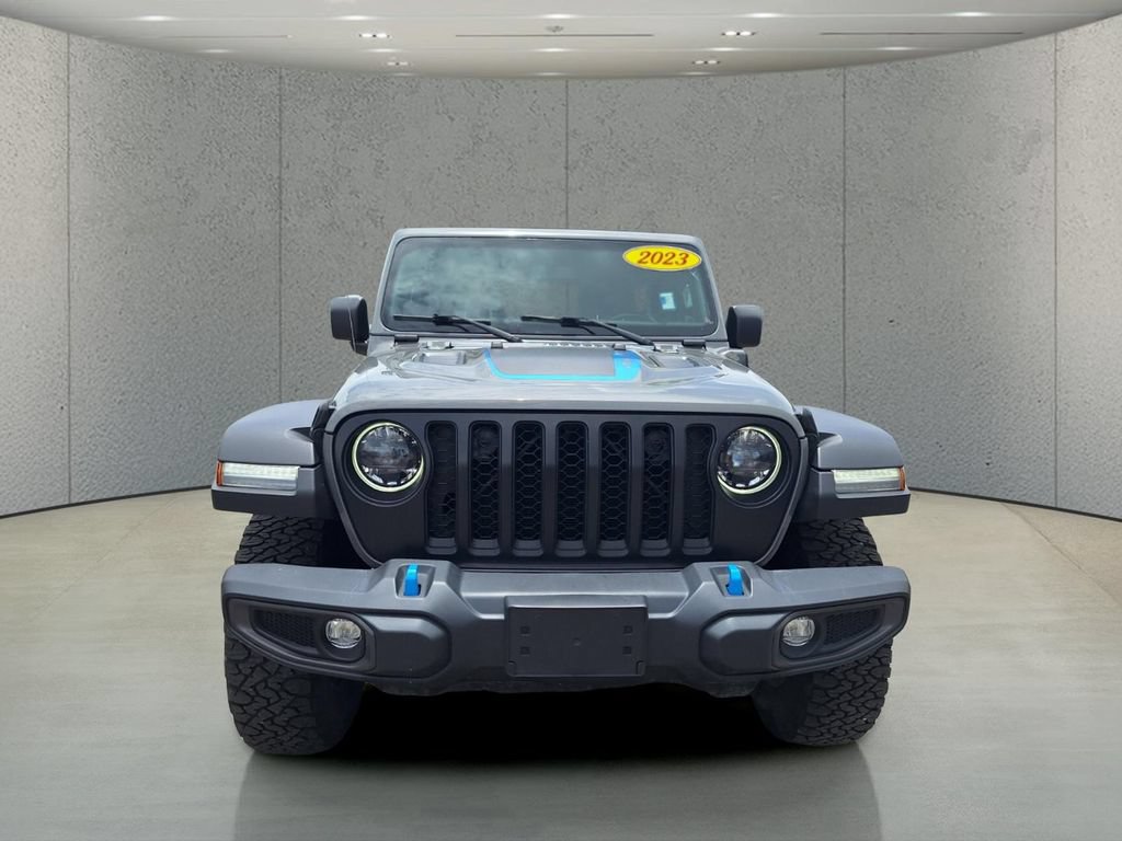 Used 2023 Jeep Wrangler Unlimited Rubicon 4xe w/ Cold Weather Group AWD/4WD image 8