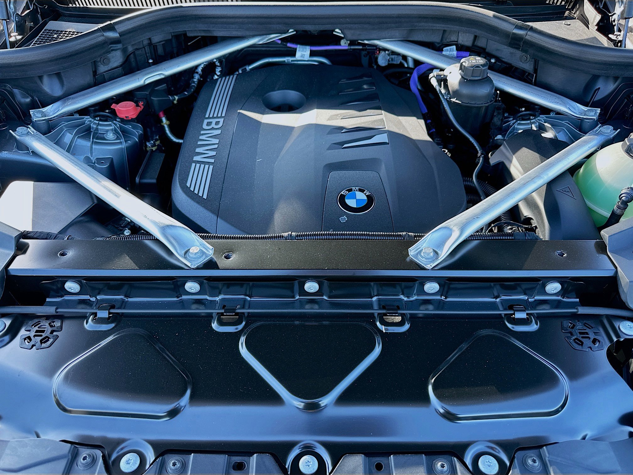 New 2026 BMW X5 sDrive40i w/ M Sport Package image 25