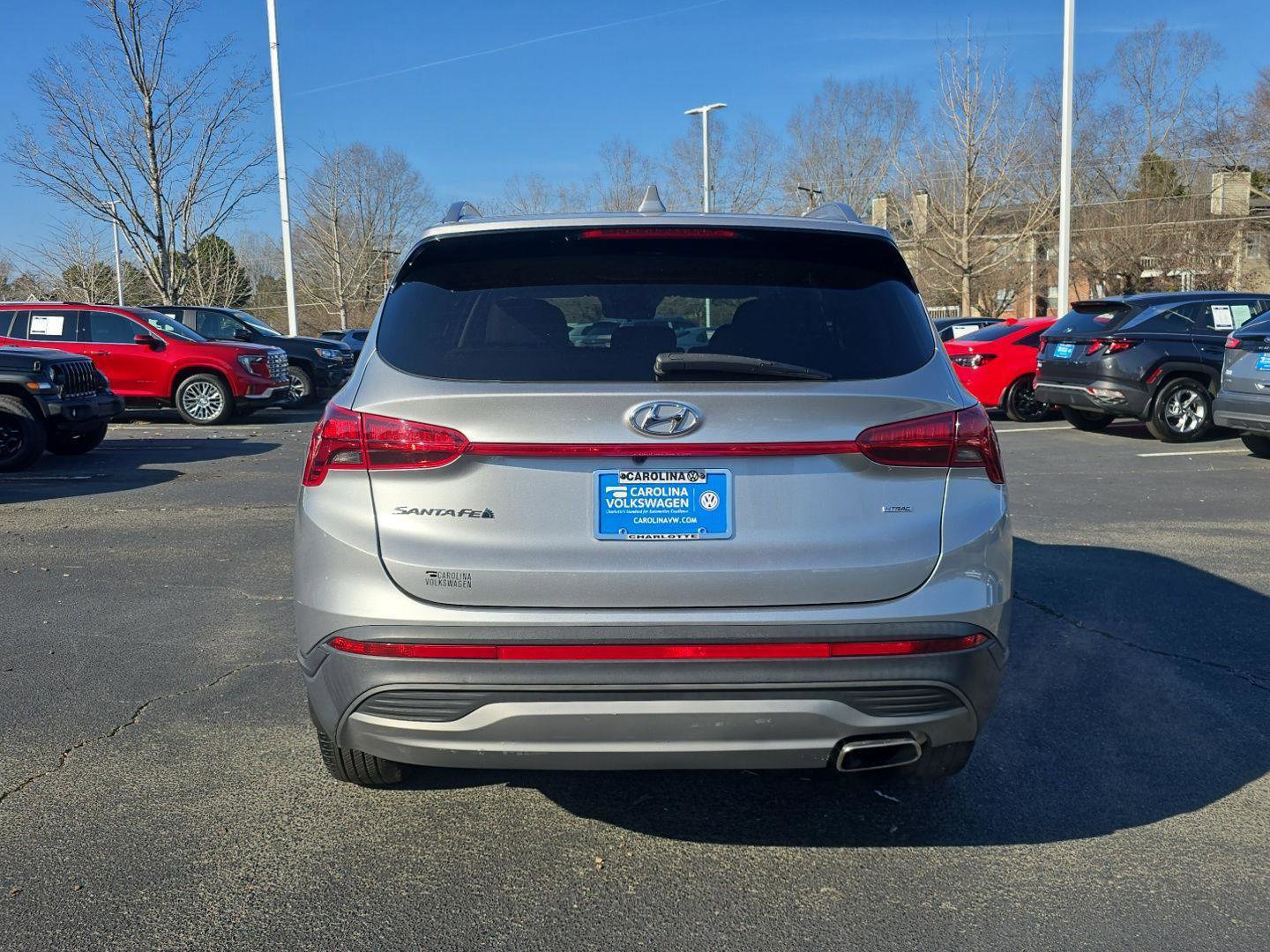 Used 2023 Hyundai Santa Fe SEL w/ Winter Weather Package image 6