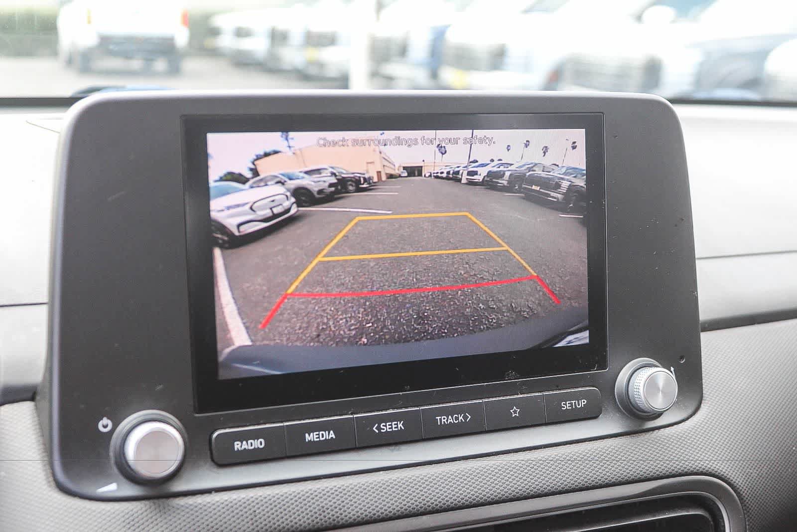 Certified 2023 Hyundai Kona SE FWD image 32