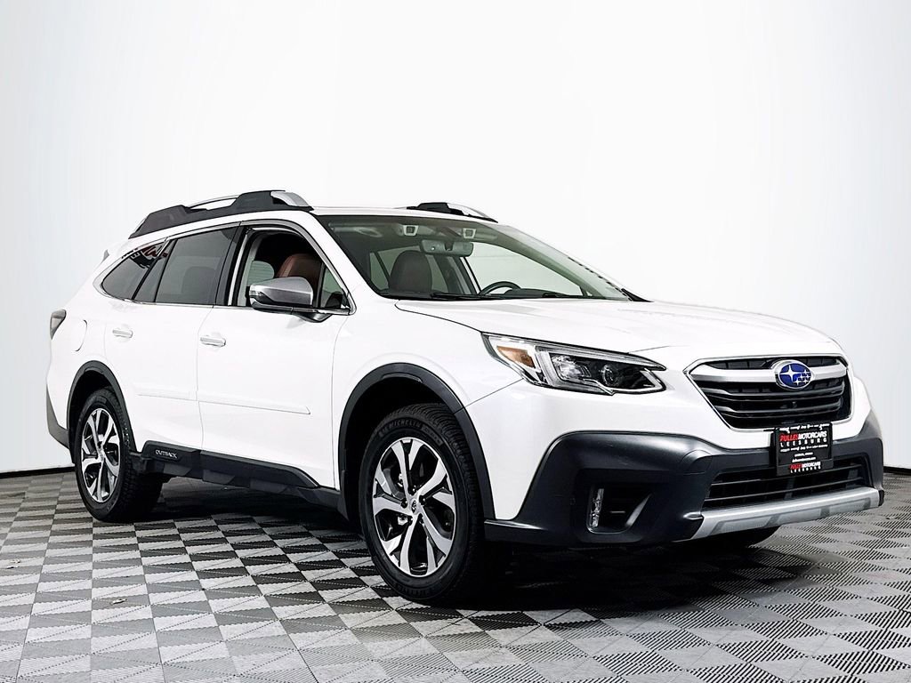 Used 2020 Subaru Outback Touring w/ Popular Package #2 image 1