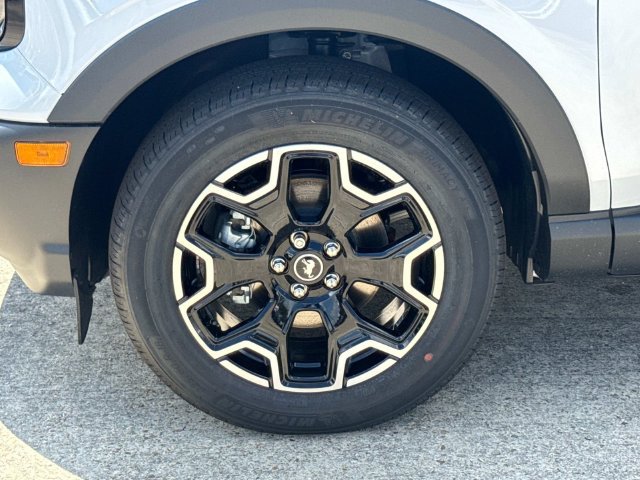 New 2026 Ford Bronco Sport Outer Banks AWD/4WD image 4