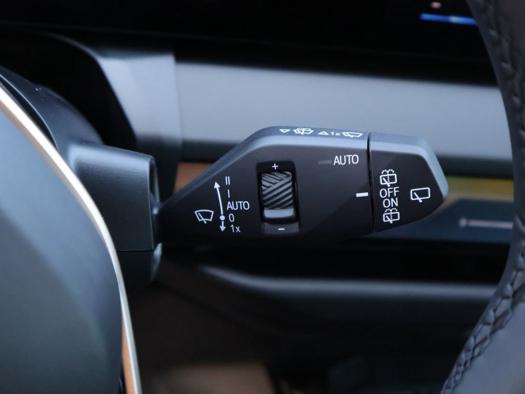 New 2025 BMW X3 xDrive30i w/ Premium Package image 36