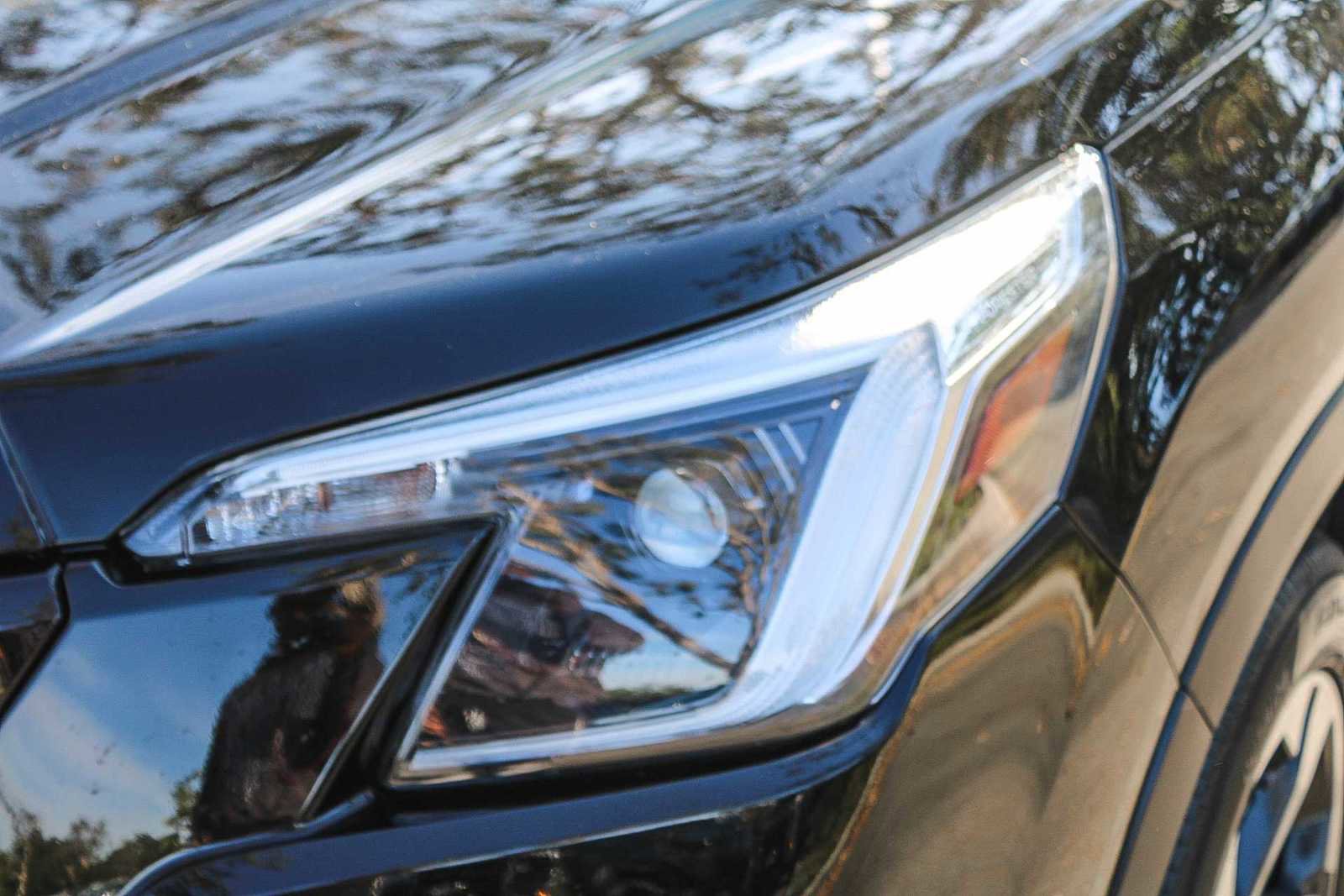 Used 2024 Subaru Forester Touring image 8