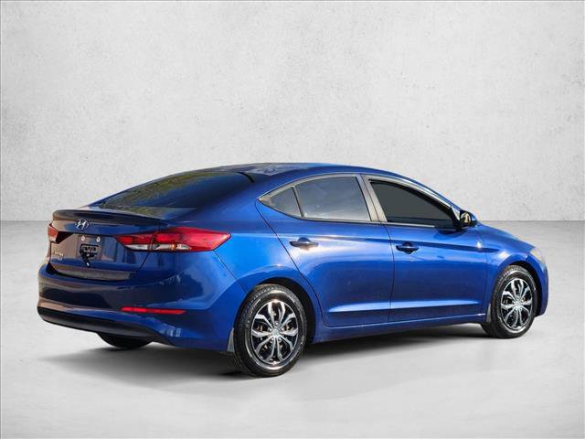 Used 2018 Hyundai Elantra SE image 5