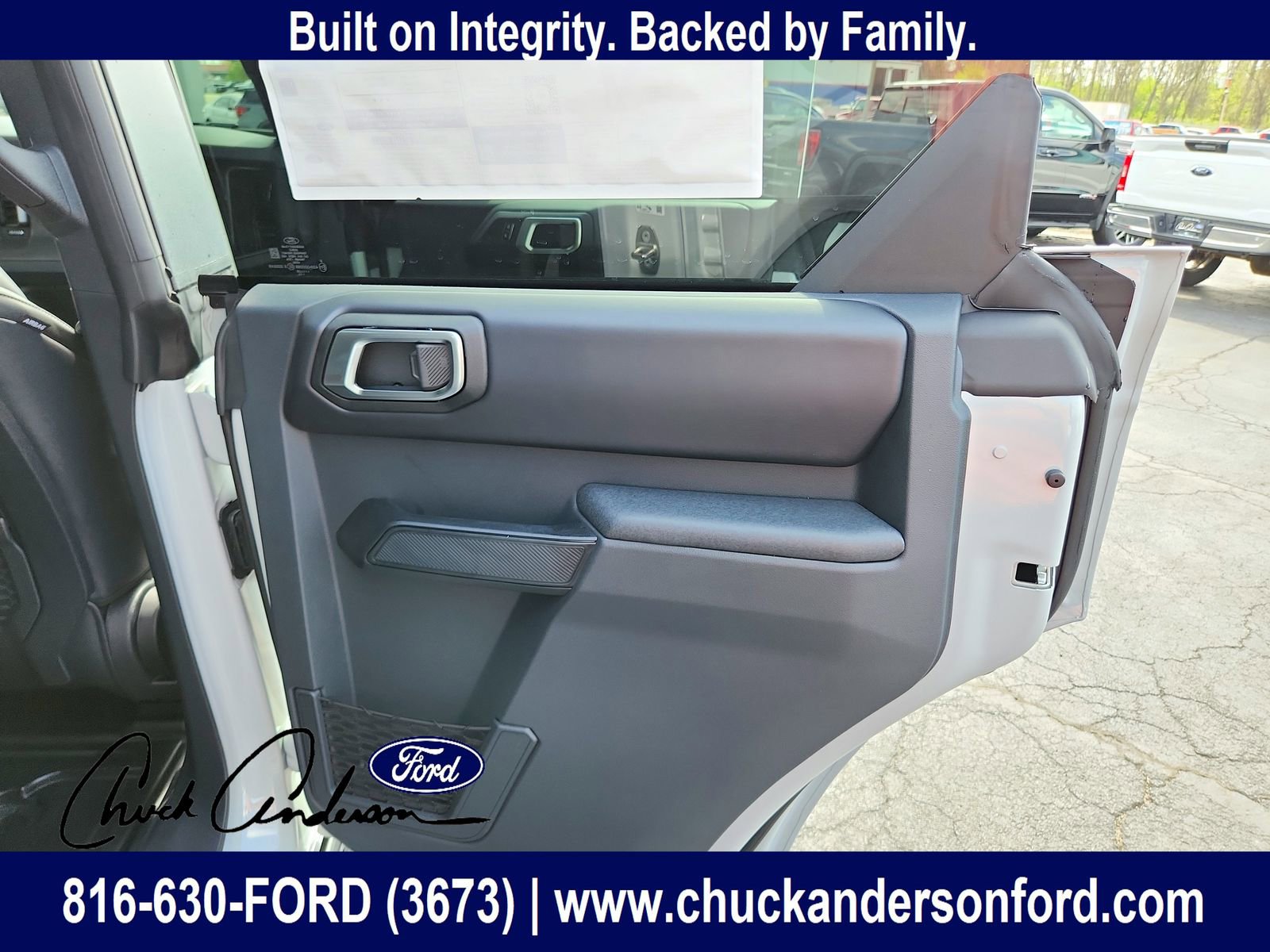 New 2026 Ford Bronco Badlands AWD/4WD image 29