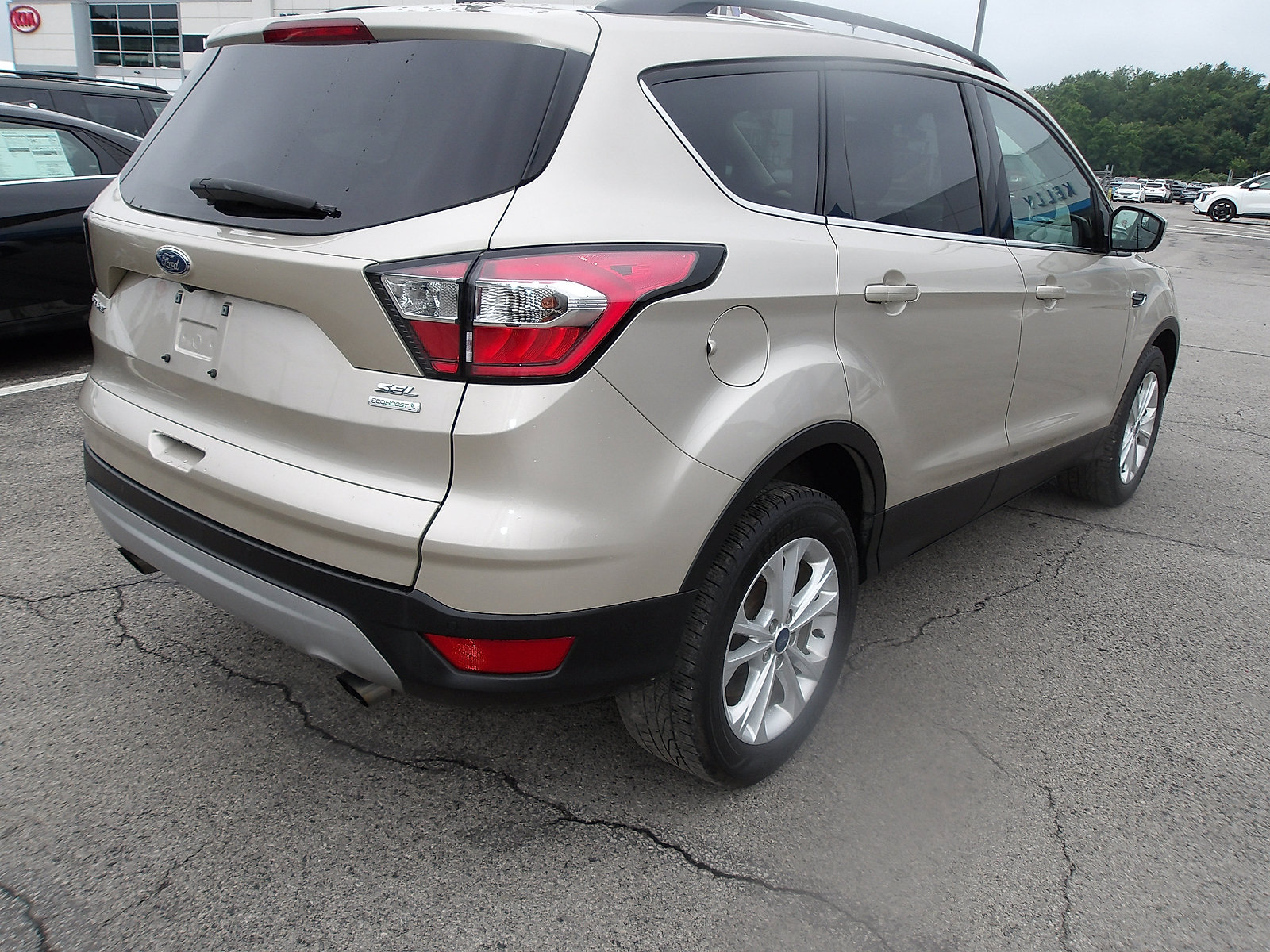 Used 2018 Ford Escape SEL FWD image 8