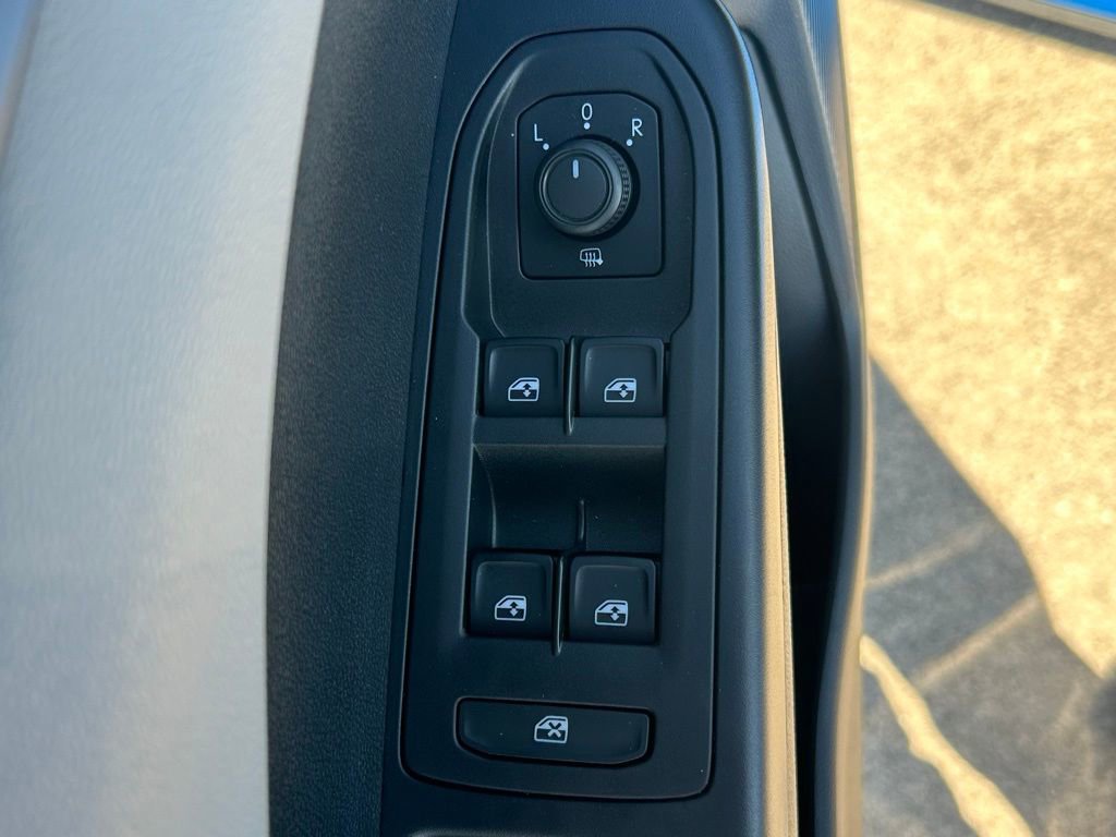 Certified 2023 Volkswagen Taos SE image 20