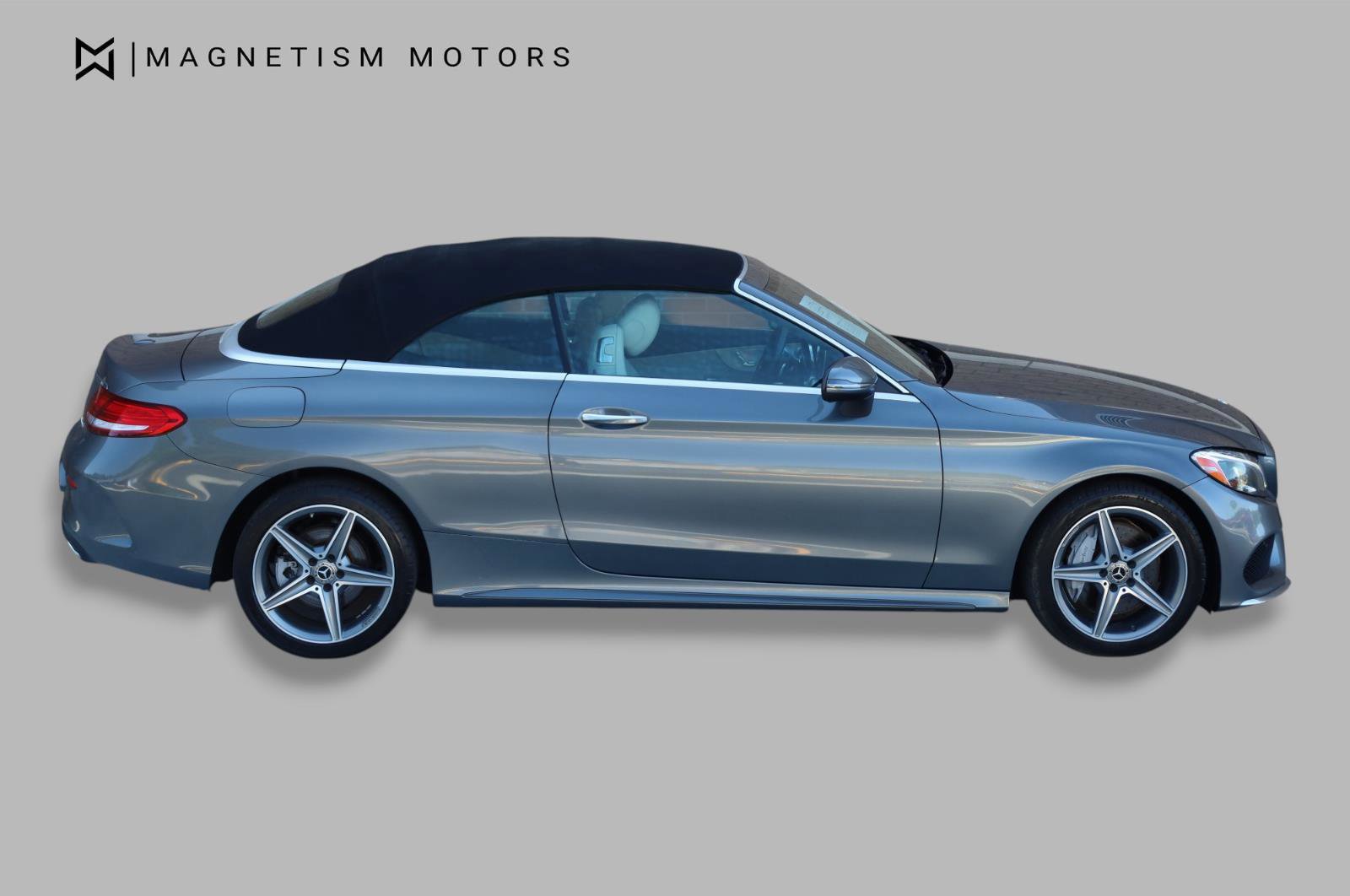 Used 2018 Mercedes-Benz C 300 4MATIC Cabriolet image 4