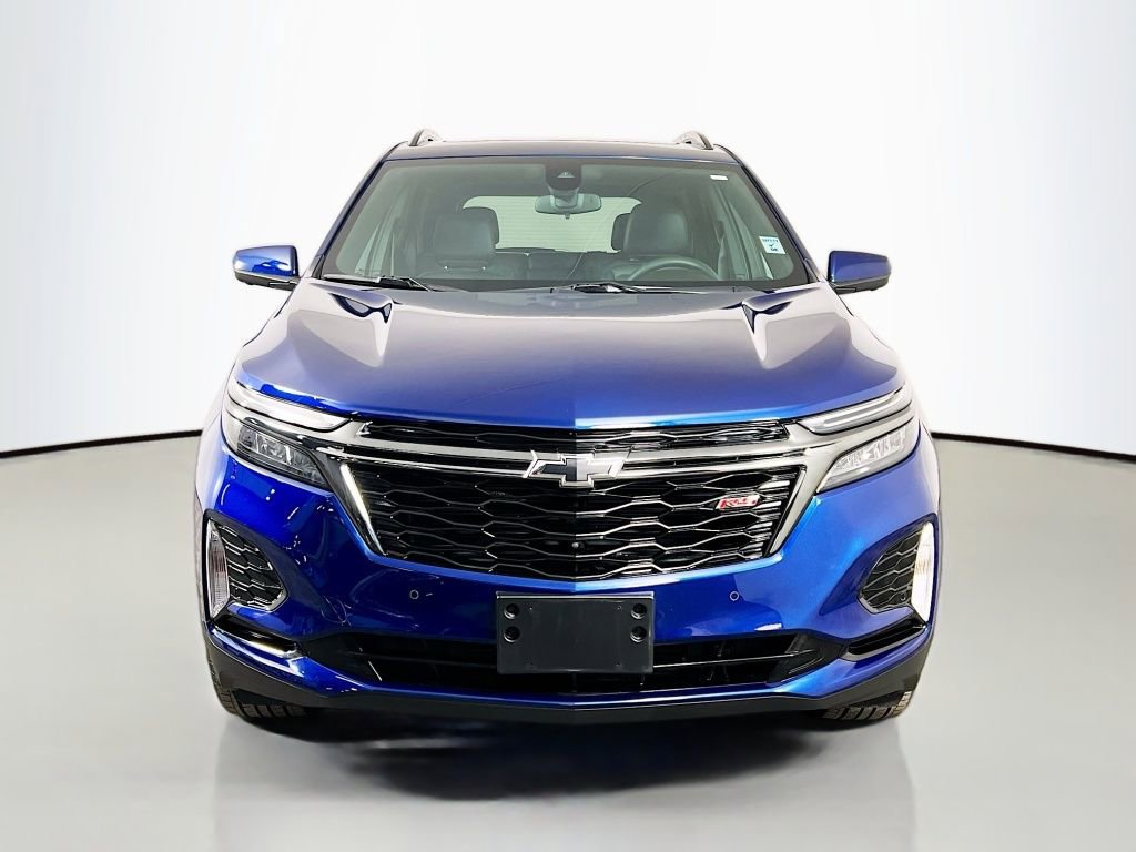 Used 2023 Chevrolet Equinox RS w/ RS Leather Package image 2