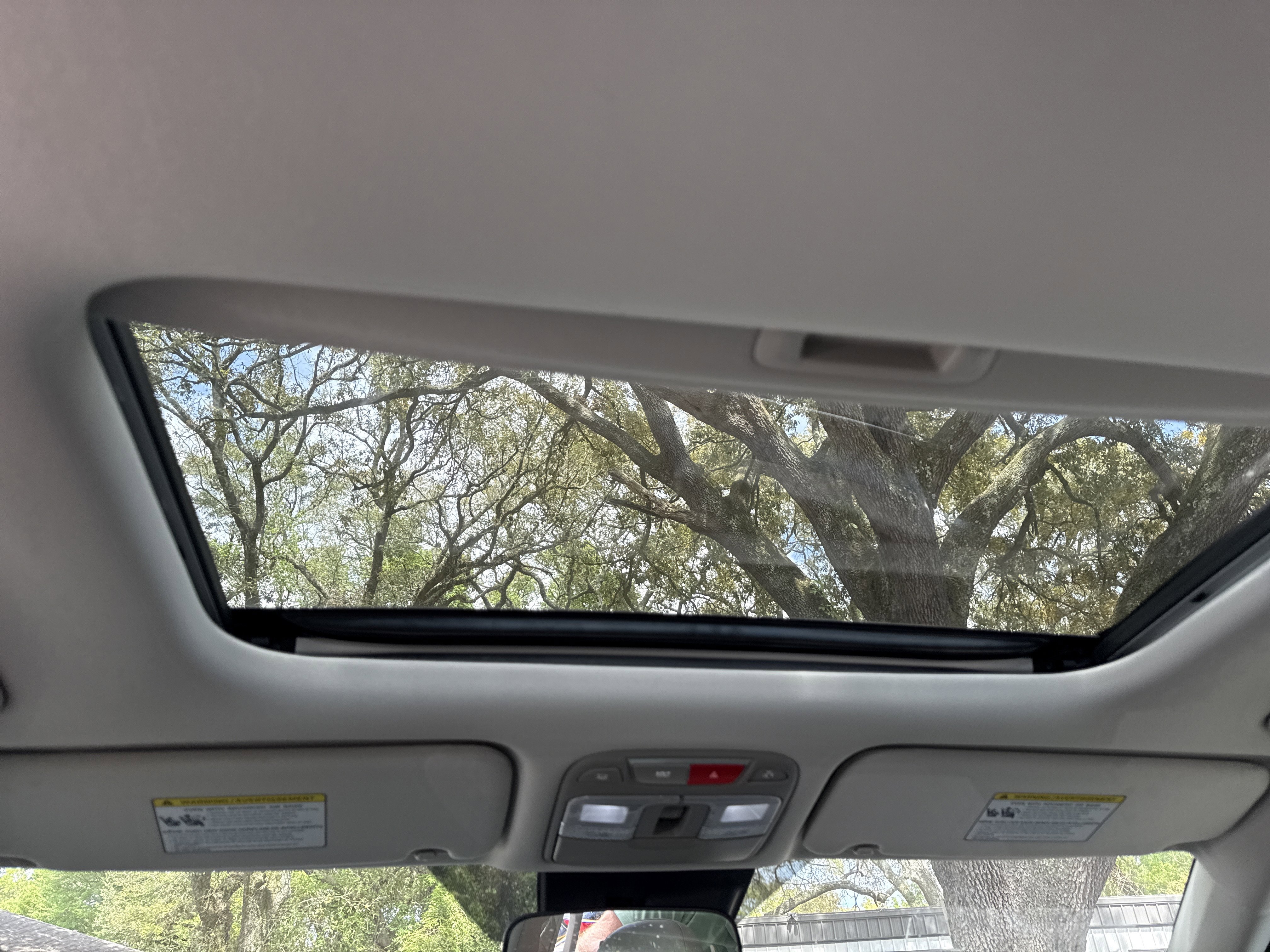 Used 2025 Kia Telluride S image 17