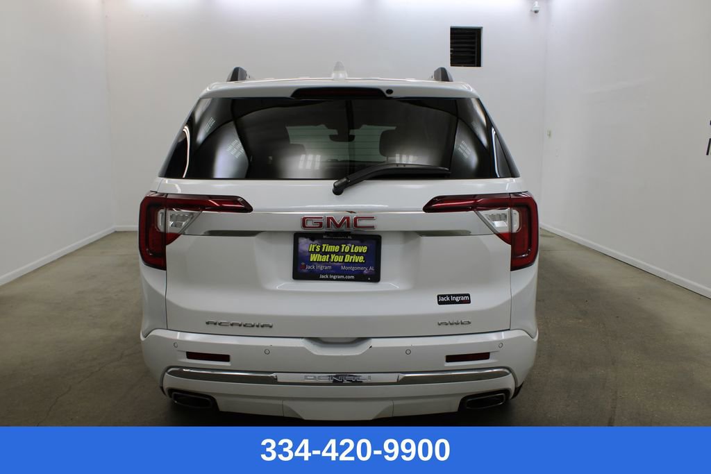 Used 2023 GMC Acadia Denali w/ Denali Ultimate Package image 3
