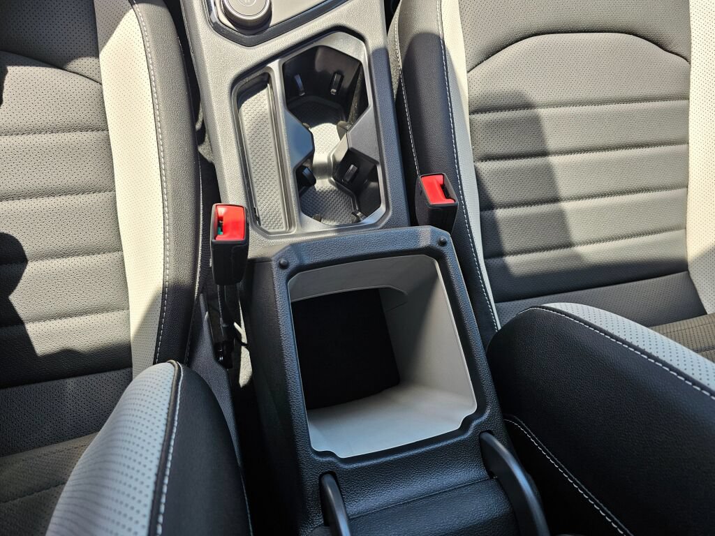 New 2026 Volkswagen Taos SEL AWD/4WD image 24