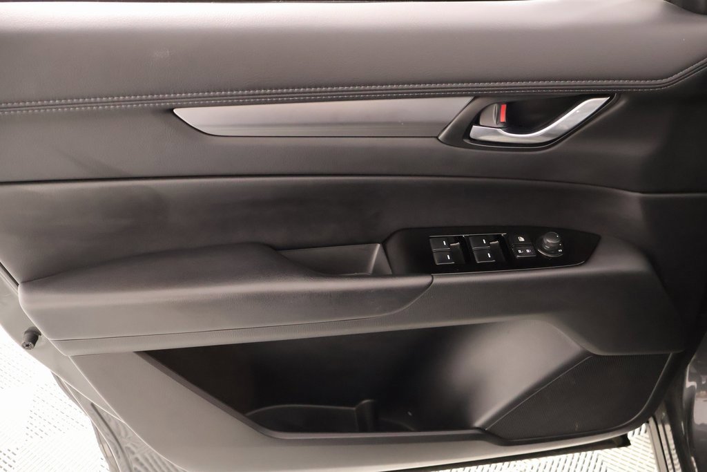 Used 2025 MAZDA CX-5 AWD 2.5 S w/ Select Package image 16