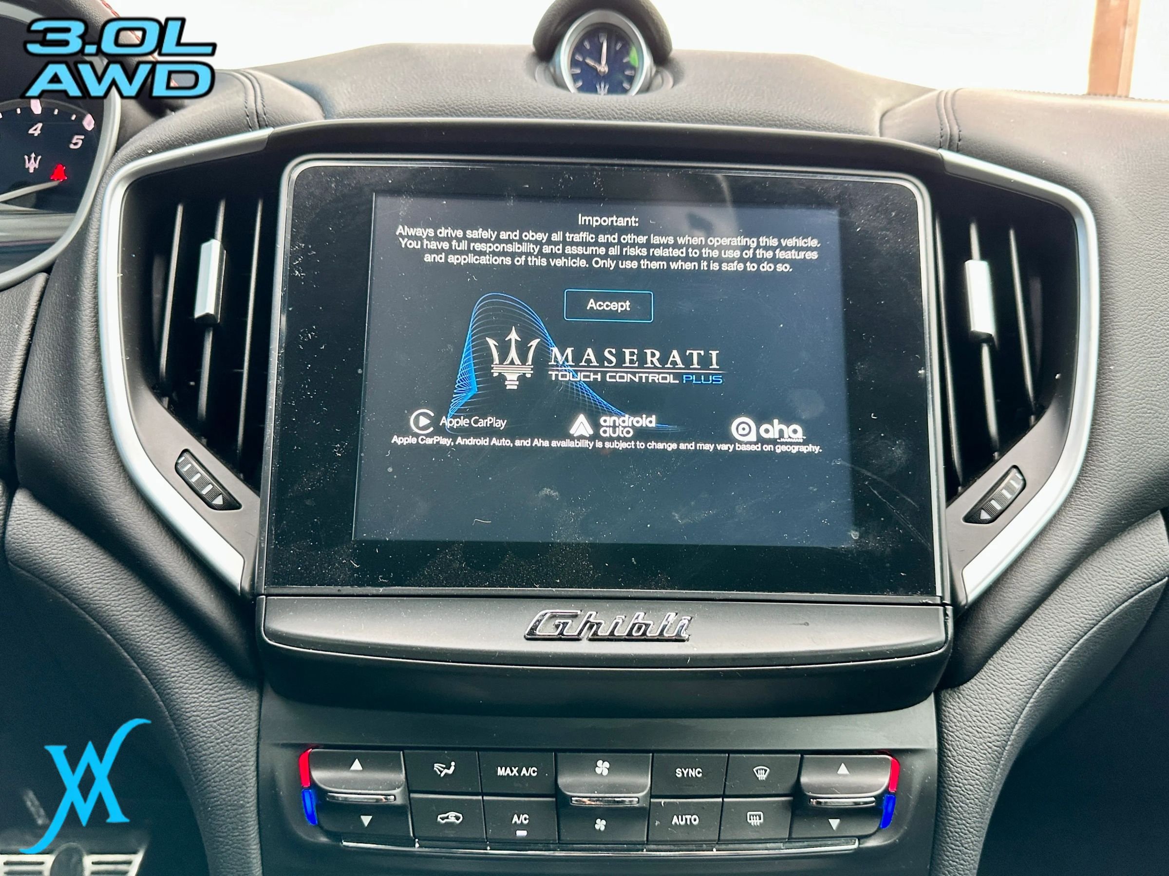 Used 2017 Maserati Ghibli S Q4 AWD/4WD image 39