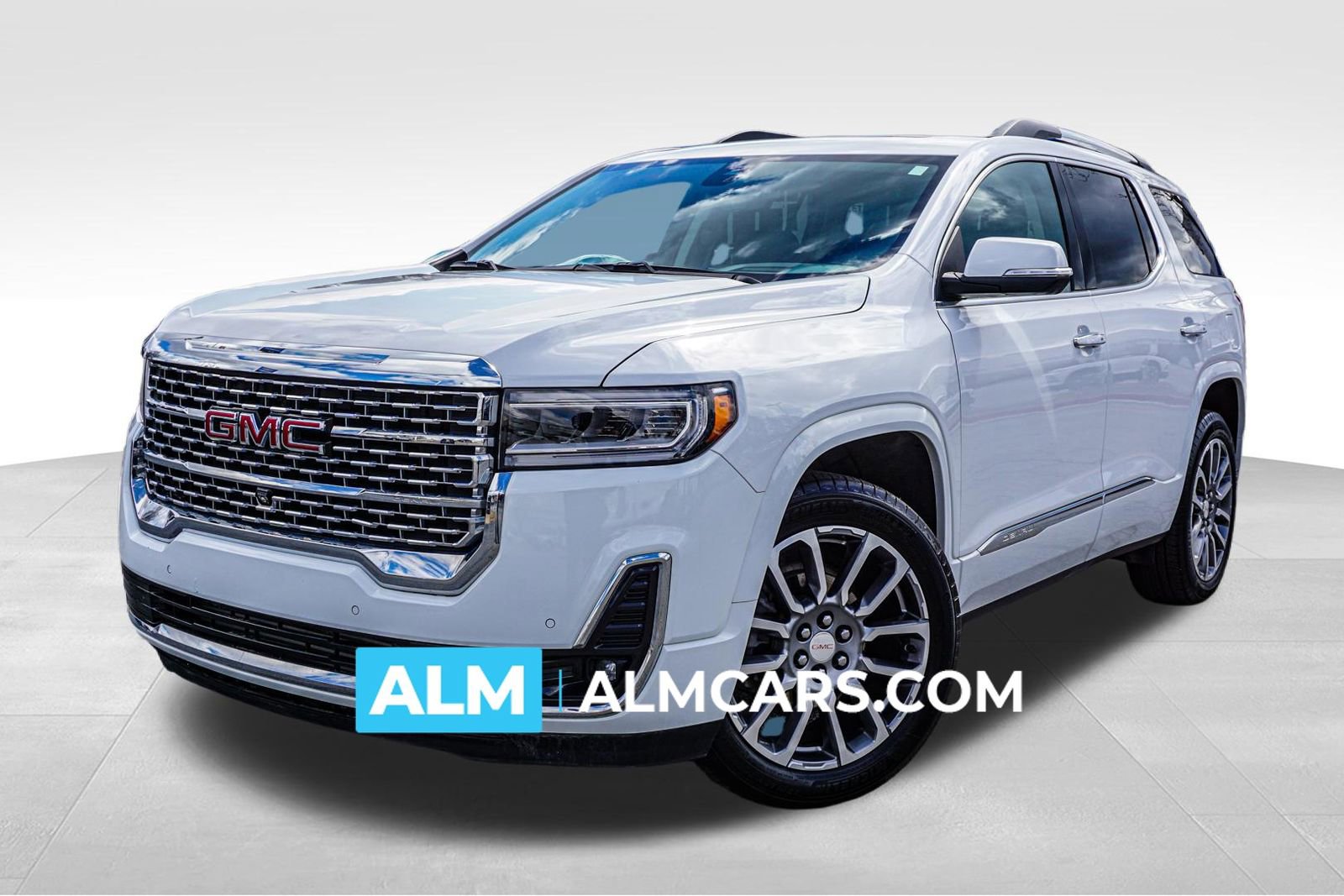 Used 2023 GMC Acadia Denali w/ Denali Ultimate Package image 1
