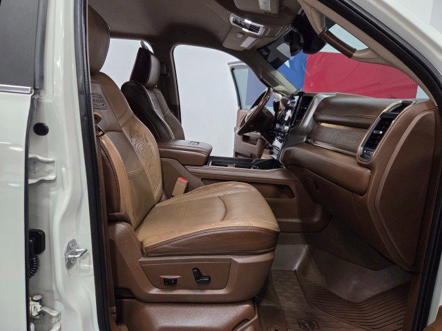 Used 2022 RAM 3500 Limited AWD/4WD image 8
