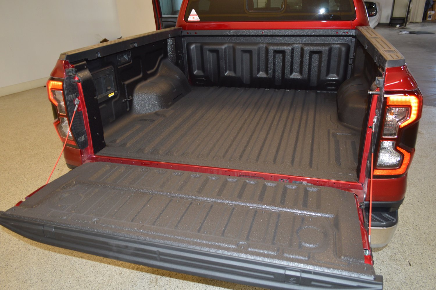Used 2025 Ford Ranger XLT w/ Equipment Group 301A High image 10