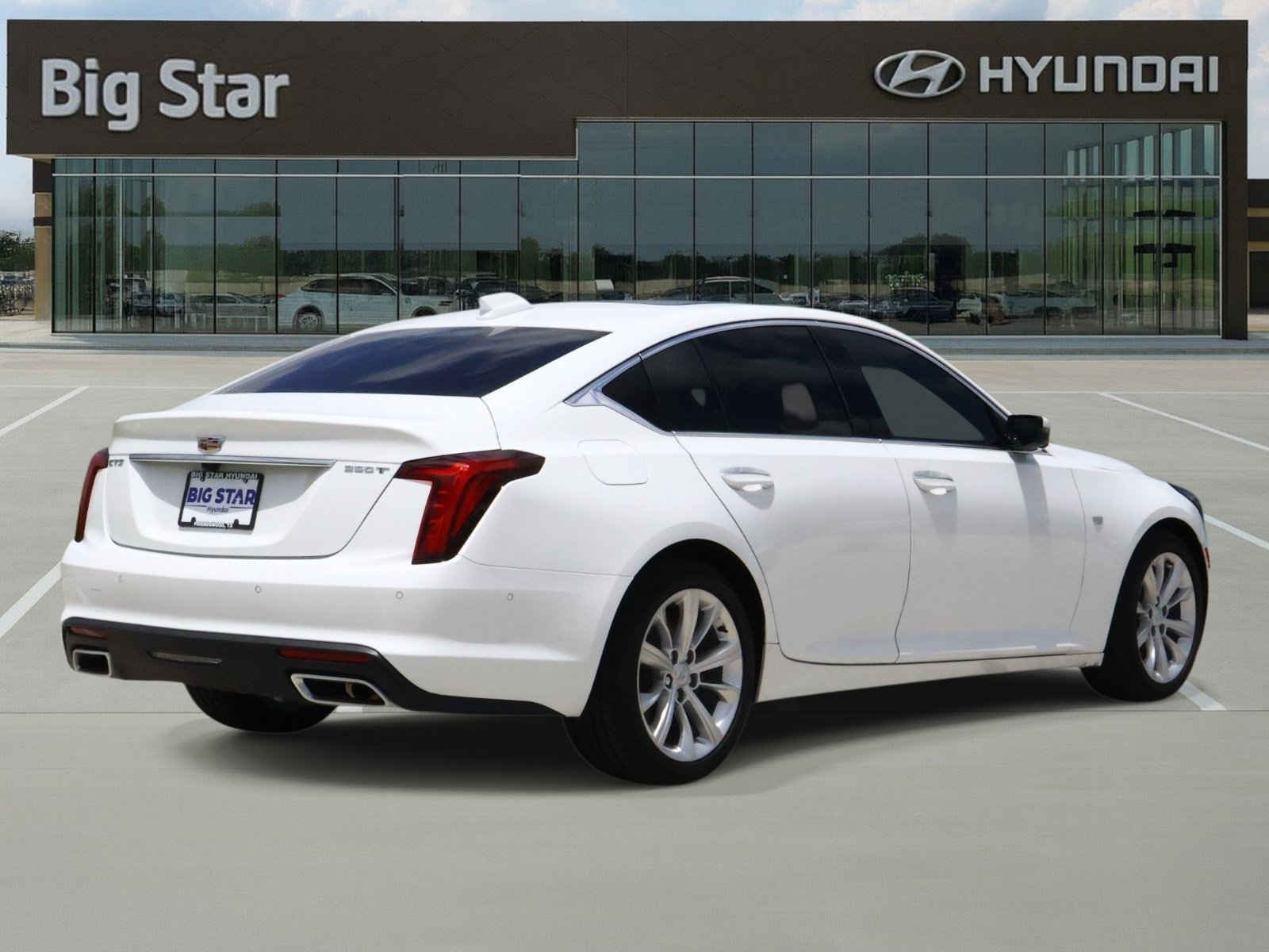 Used 2026 Cadillac CT5 Premium Luxury RWD image 4