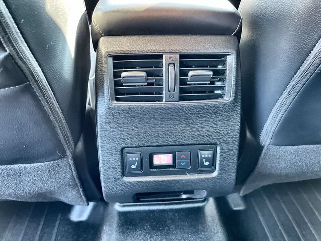 Used 2023 Mitsubishi Outlander AWD image 22