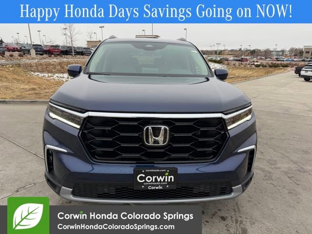 New 2025 Honda Pilot Touring image 2