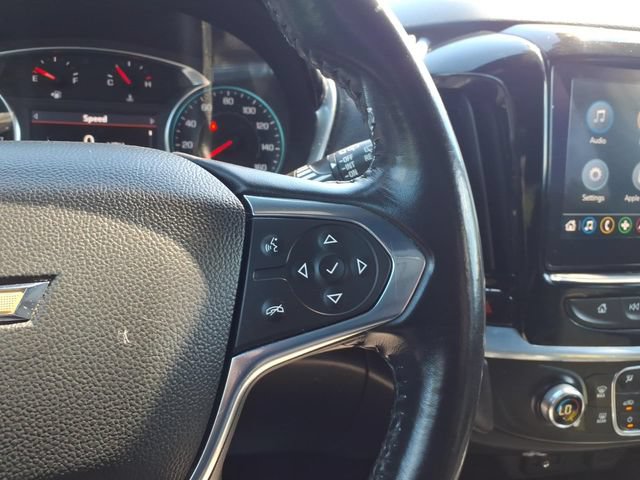 Used 2022 Chevrolet Traverse LT w/ LPO, Blackout Package AWD/4WD image 17