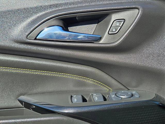 Used 2026 Chevrolet Trax LT w/ LT Convenience Package image 11