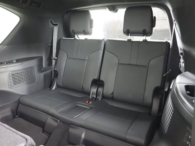 New 2026 Lexus LX 700h Luxury AWD/4WD image 23