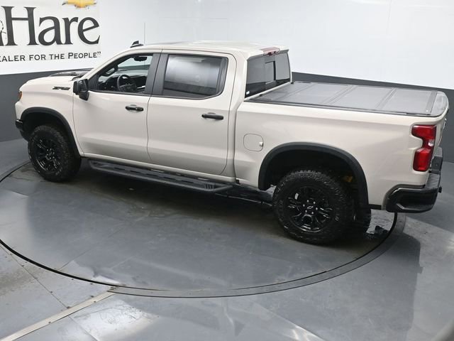 New 2026 Chevrolet Silverado 1500 ZR2 w/ Dark Appearance Package AWD/4WD image 20