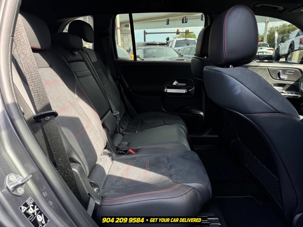 Used 2022 Mercedes-Benz GLB 35 AMG 4MATIC image 24