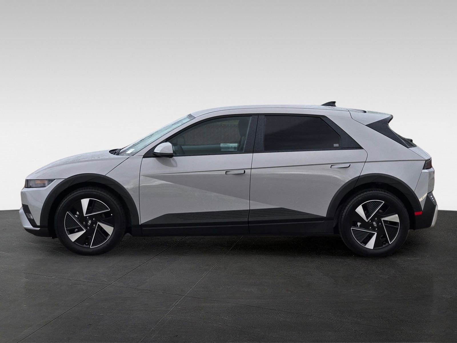 Used 2026 Hyundai Ioniq 5 SEL RWD image 7