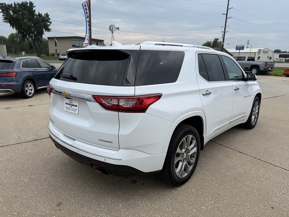 Used 2019 Chevrolet Traverse Premier w/ LPO, Floor Liner Package AWD/4WD image 4