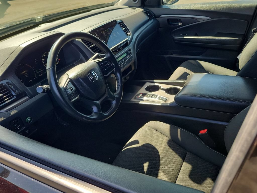 Used 2024 Honda Ridgeline Sport image 10