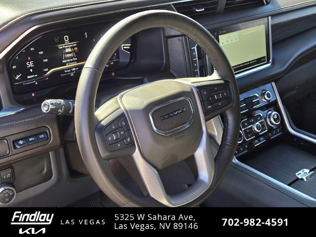 Used 2023 GMC Yukon Denali AWD/4WD image 25