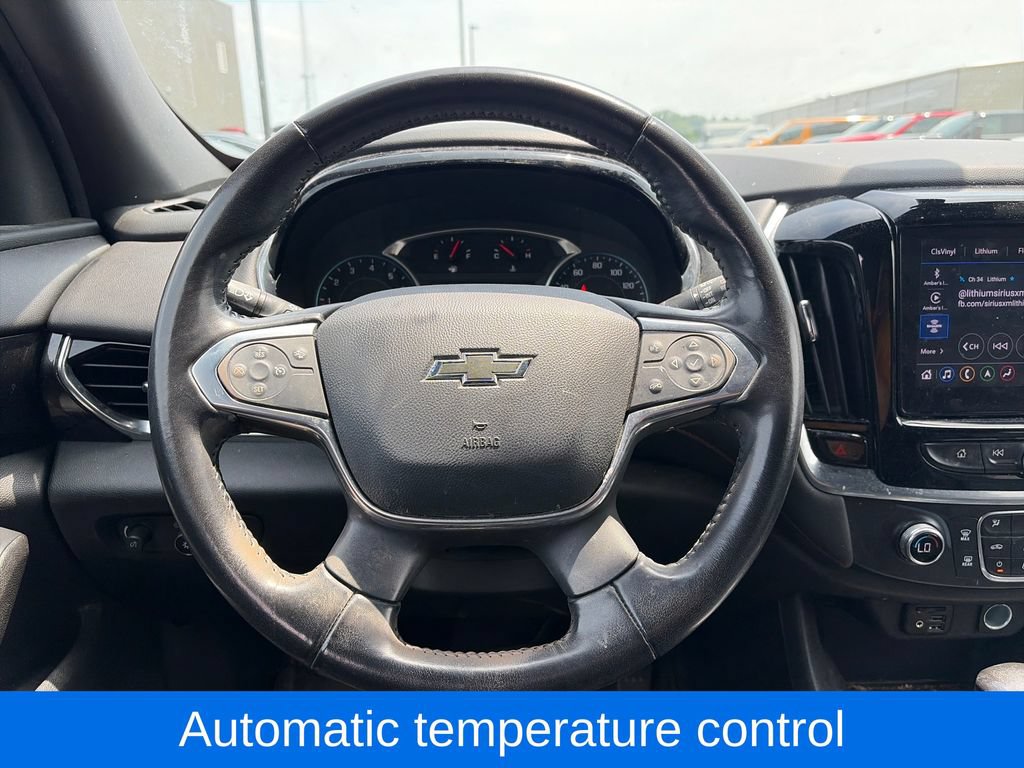 Used 2022 Chevrolet Traverse RS AWD/4WD image 13