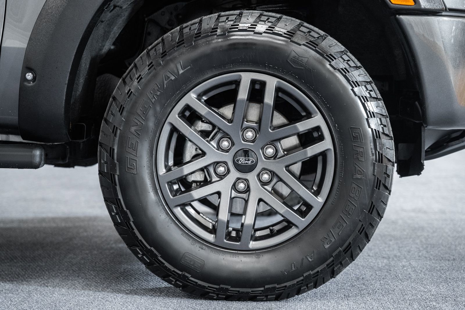 Certified 2022 Ford Ranger Lariat w/ Tremor Off-Road Package image 19