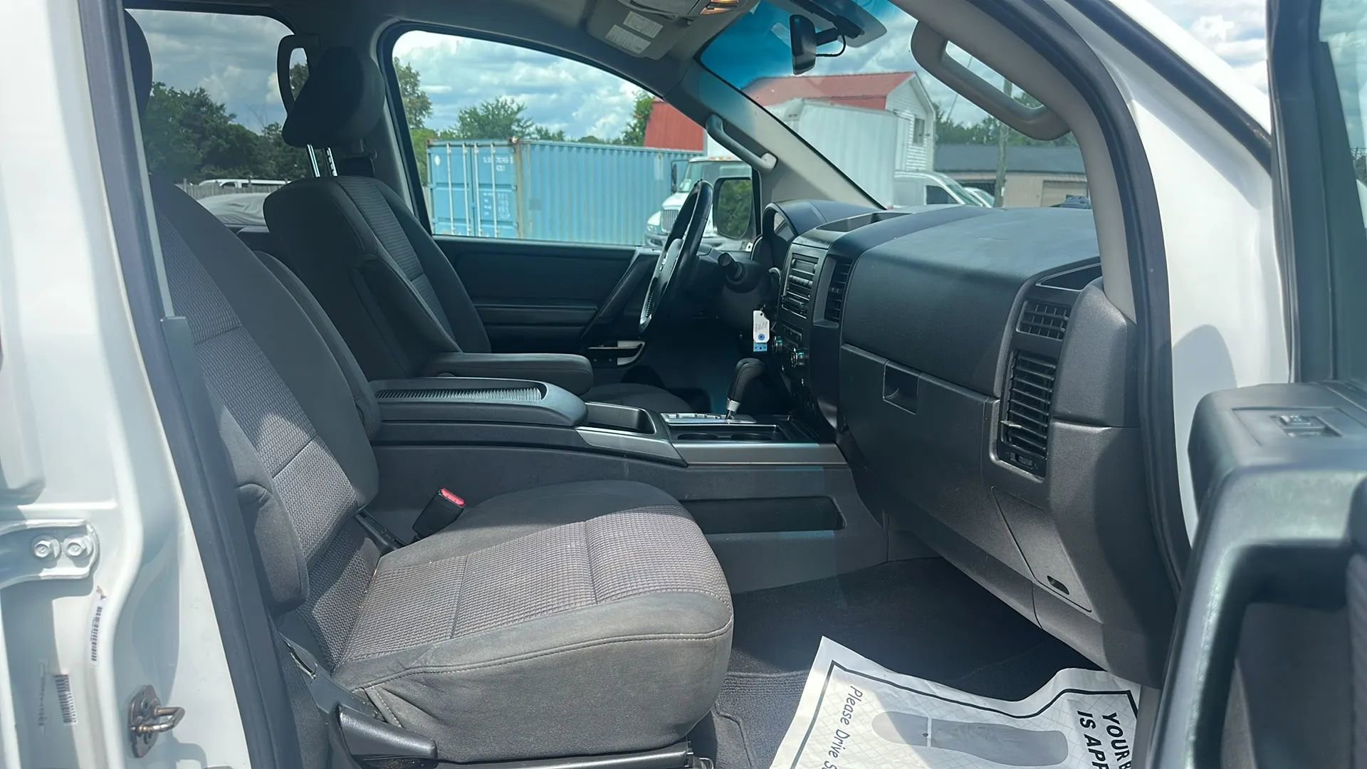 Used 2012 Nissan Titan SV w/ SV Value Truck Pkg image 13