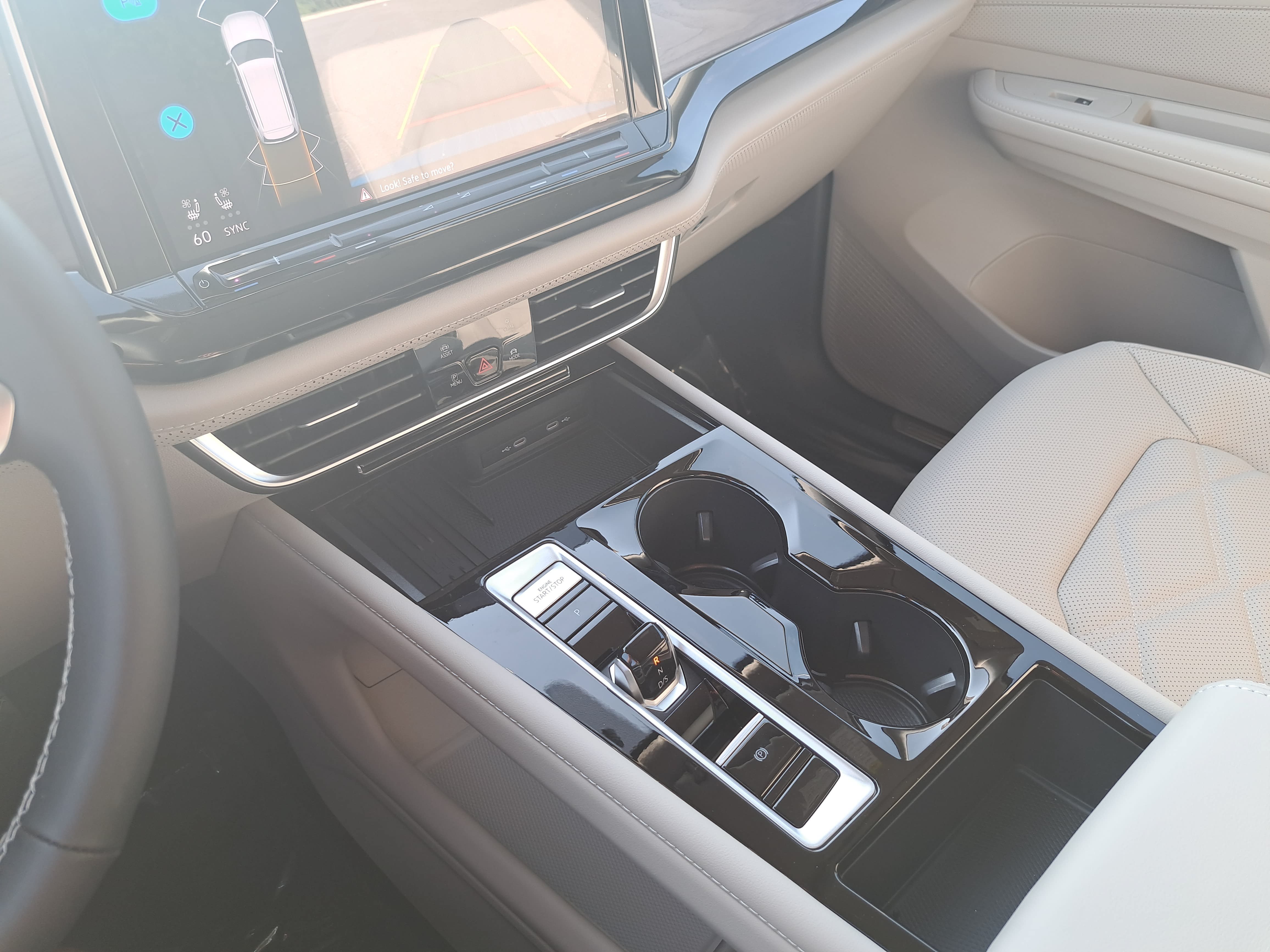 New 2026 Volkswagen Atlas SE FWD image 26