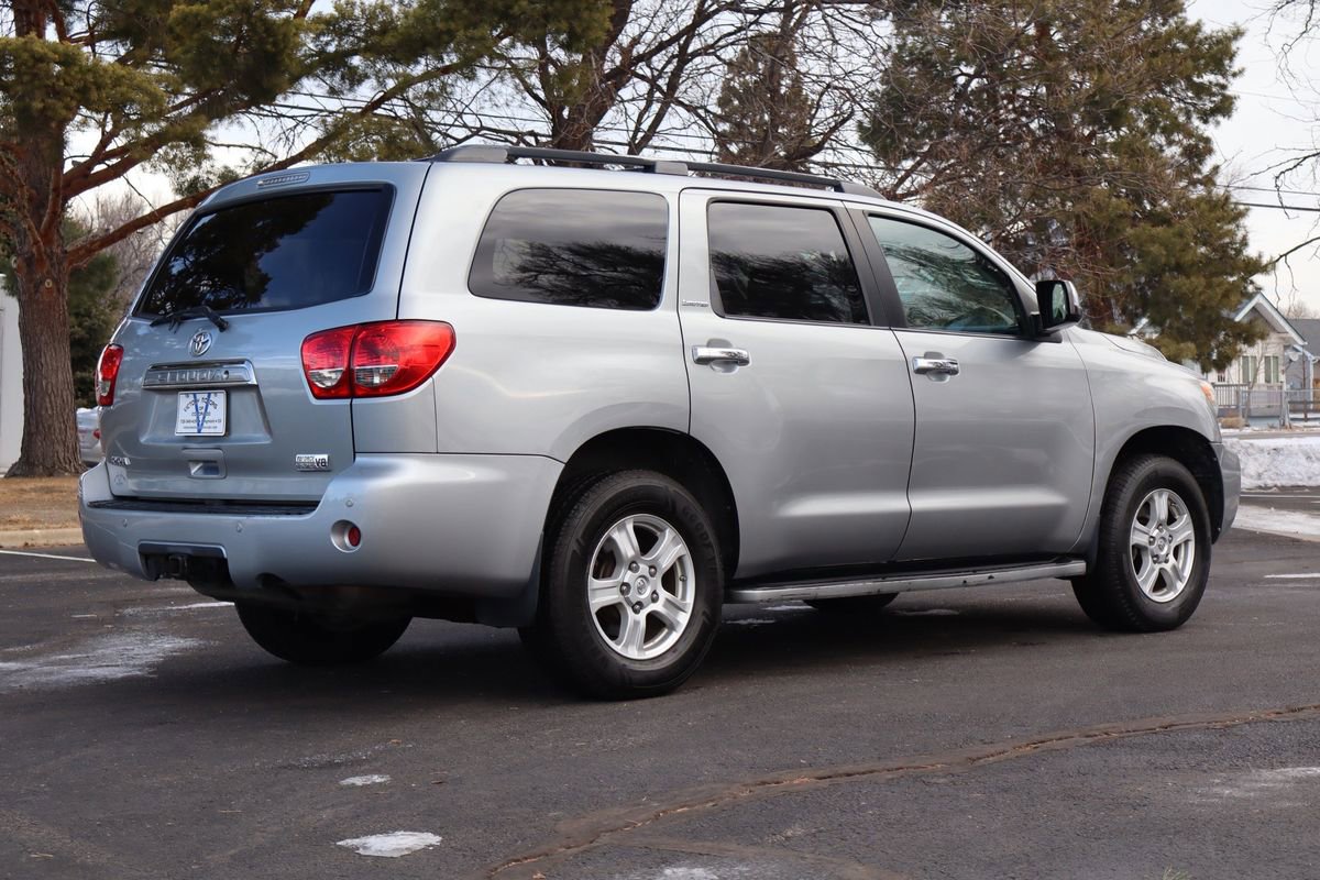 Used 2008 Toyota Sequoia Limited AWD/4WD image 5