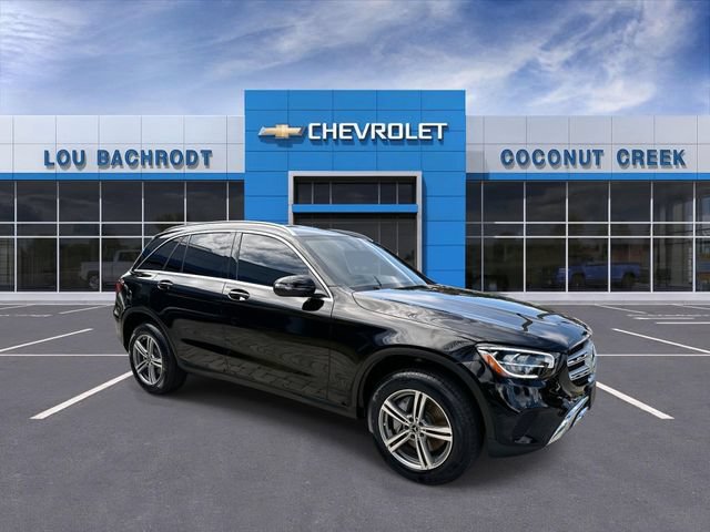 Used 2022 Mercedes-Benz GLC 300 w/ Premium Package Lite image 2