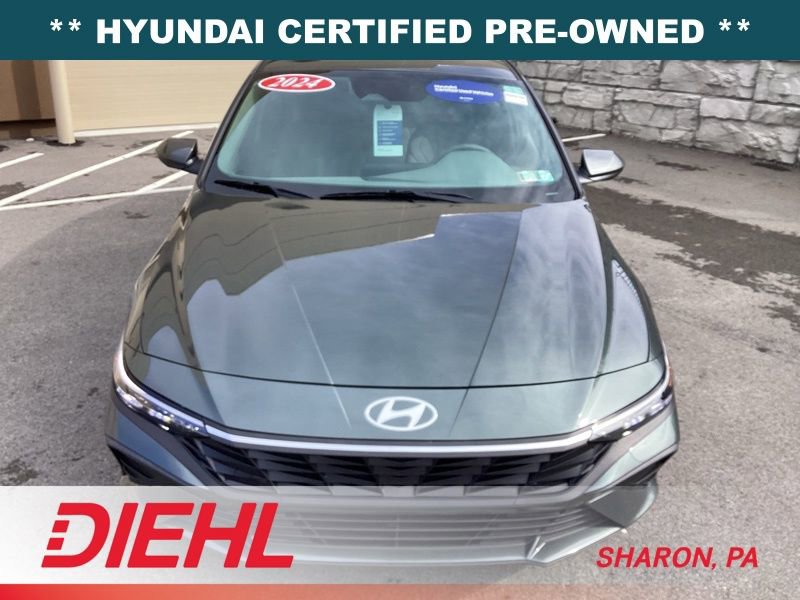 Used 2024 Hyundai Elantra SE image 3