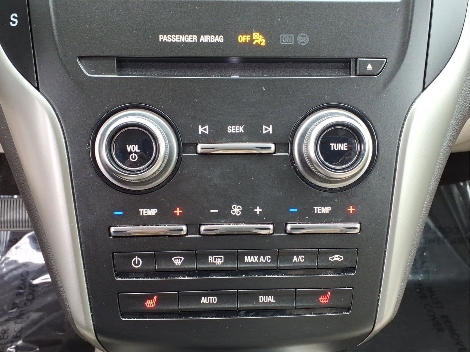 Used 2018 Lincoln MKC Select w/ Select Plus Package image 9