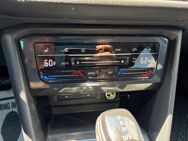 Used 2023 Volkswagen Tiguan SE w/ Panoramic Sunroof Package AWD/4WD image 22